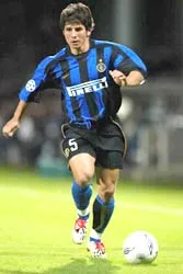 Emre Belozoglu hy vọng Inter sa thải Mancini ảnh 1