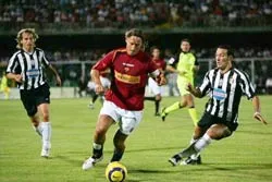 Cuộc chiến  trên băng huấn luyện ảnh 2