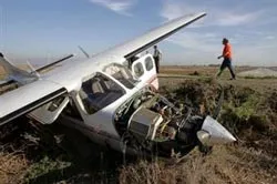 Rơi máy bay, 8 người thiệt mạng