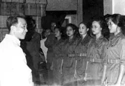 Ngày lên đường