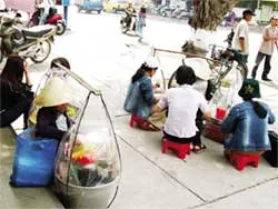 Cơm “bụi” sinh viên ảnh 2