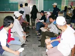 Đừng làm khổ khách hàng