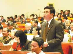 Truy vấn để làm rõ vấn đề