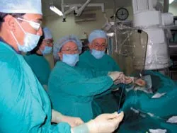 Thực hiện thành công hai ca nong động mạch cảnh