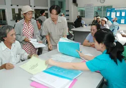 Trả lời tự động tình trạng hồ sơ hành chính