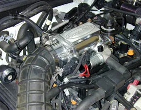 Phá vỡ đường dây buôn bán lậu đĩa CD, VCD; phụ tùng ô tô, xe máy số lượng rất lớn