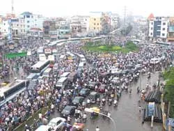 Mùa mưa diễn biến bất thường