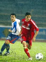 Chủ nhà khởi đầu ấn tượng ảnh 1