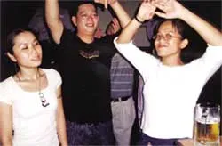 Lên sàn xả stress!