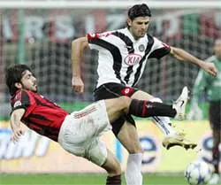 2 cú sốc cho Udinese ảnh 1