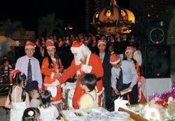 Rộn ràng lễ hội Giáng sinh