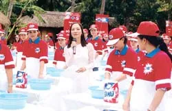 PR - Góc nhìn  cận cảnh