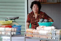 Nỗi buồn và hy vọng ảnh 2