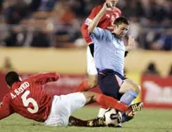 Sydney FC thắng Al Ahly 2-1