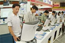 Văn hóa Net ngày càng lôi cuốn bạn trẻ