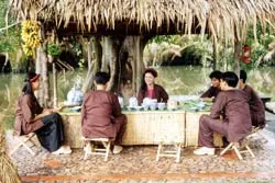 Noel đi chơi đâu?