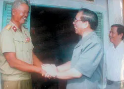 Bài 3: Vườn xưa lặng lẽ