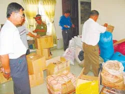 Bắt một cơ sở làm giả mỹ phẩm với quy mô lớn