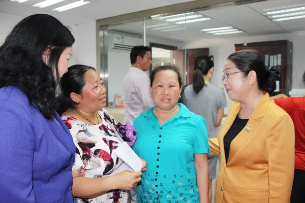 Đoàn đại biểu Thành ủy TPHCM thăm kiều bào, lao động tại tỉnh Quảng Tây, Trung Quốc     ảnh 1