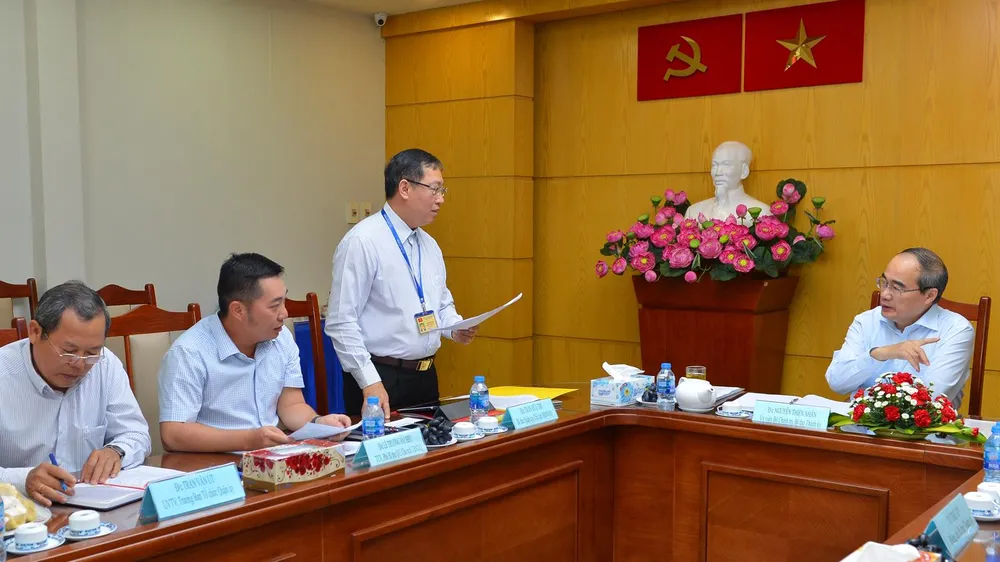 Liên kết với dân để giải quyết những vấn đề “nóng” của phát triển ảnh 1