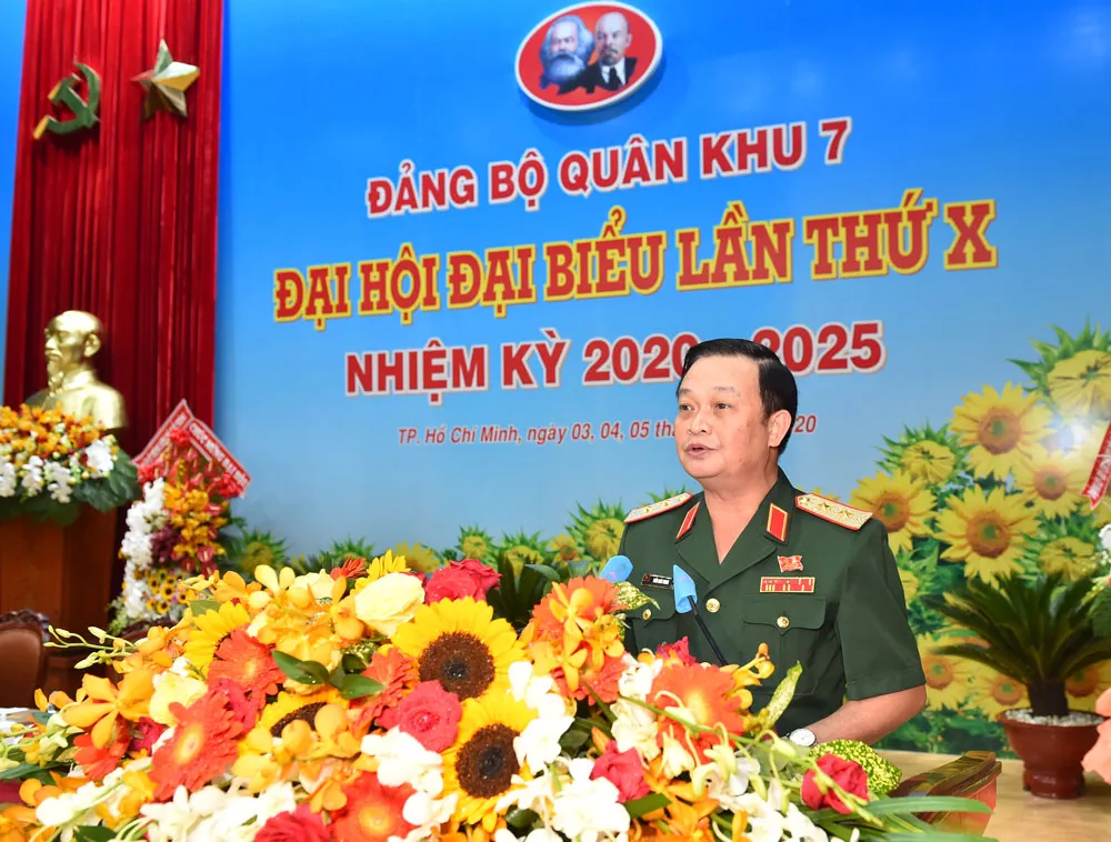 Lực lượng vũ trang Quân khu 7 không ngừng lớn mạnh, trưởng thành về nhiều mặt ảnh 2