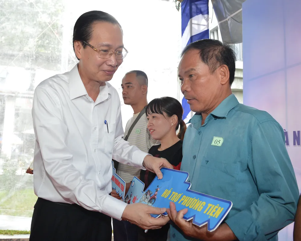 TPHCM phát động Tháng cao điểm “Vì người nghèo”     ảnh 1