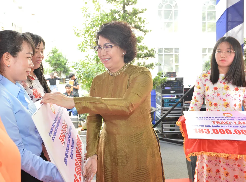 TPHCM phát động Tháng cao điểm “Vì người nghèo”     ảnh 2