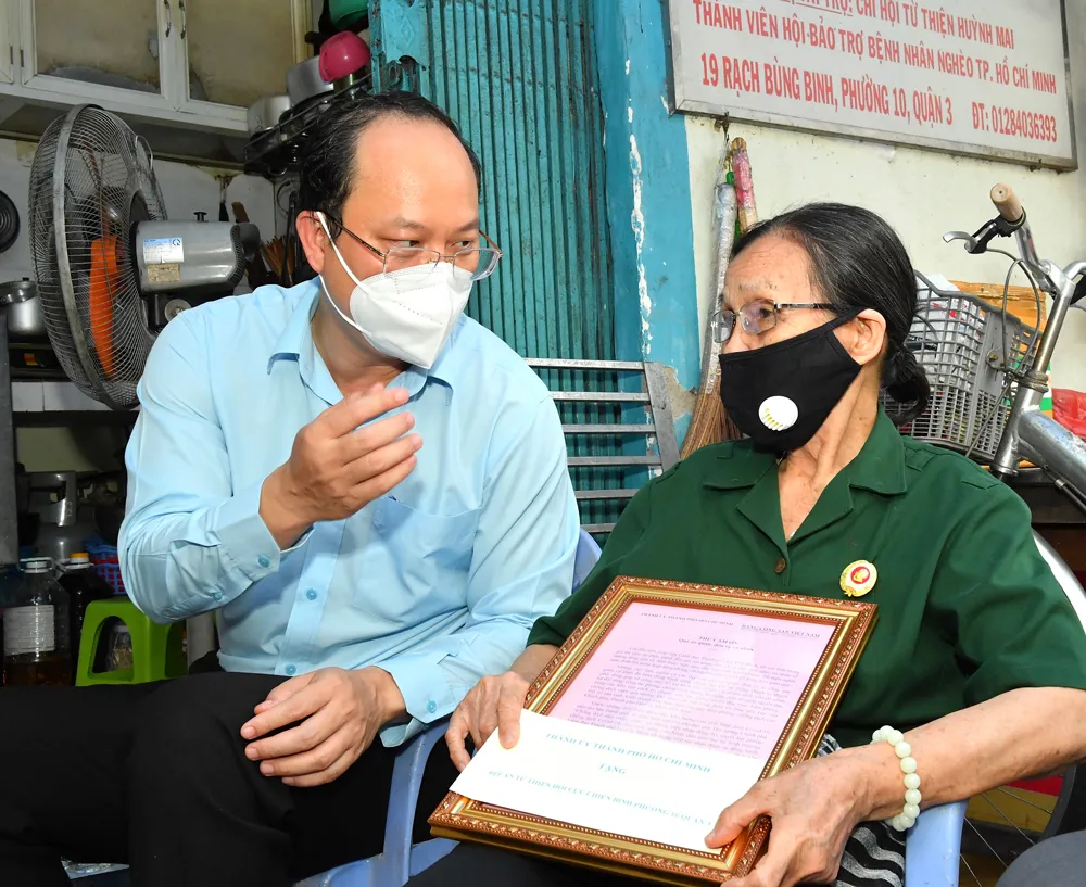 Trân trọng những nghĩa cử cao đẹp của các cá nhân, tổ chức trong công tác phòng, chống dịch Covid-19 ảnh 4