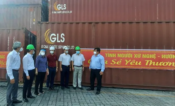 Nghệ An hỗ trợ gần 300 tấn hàng giúp TPHCM phòng, chống dịch Covid-19 ảnh 1