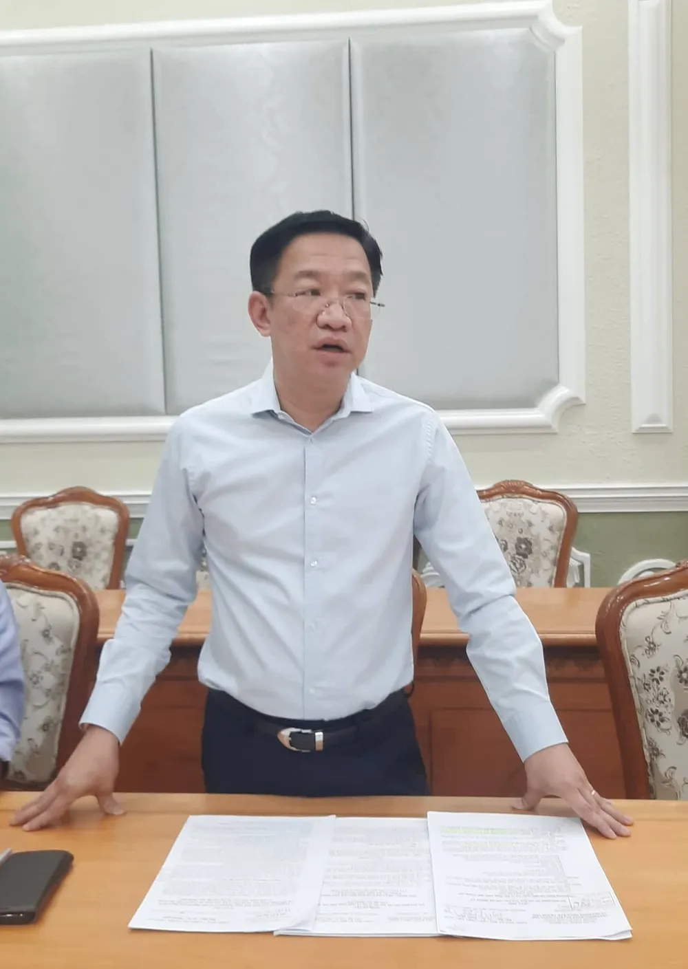 Thay đổi nội dung giám sát vì nhiều lãnh đạo sở ngành vắng họp ảnh 1