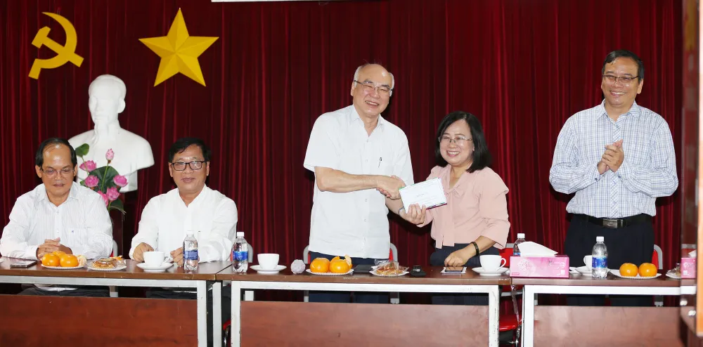 Ngành xuất bản, in và phát hành sách TPHCM tạo được thương hiệu phát triển vững bền ảnh 2