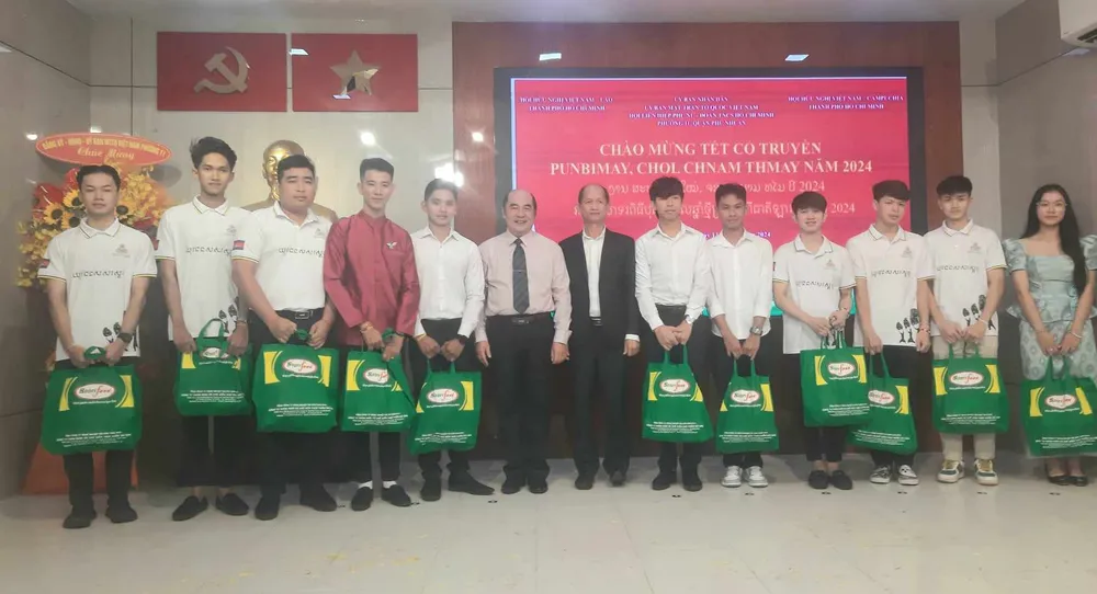 Tet co truyen - 6.jpg