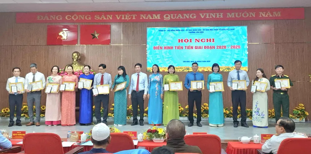 Các tập thể và cá nhân điển hình tiên tiến trong phong trào thi đua giai đoạn 2020-2025