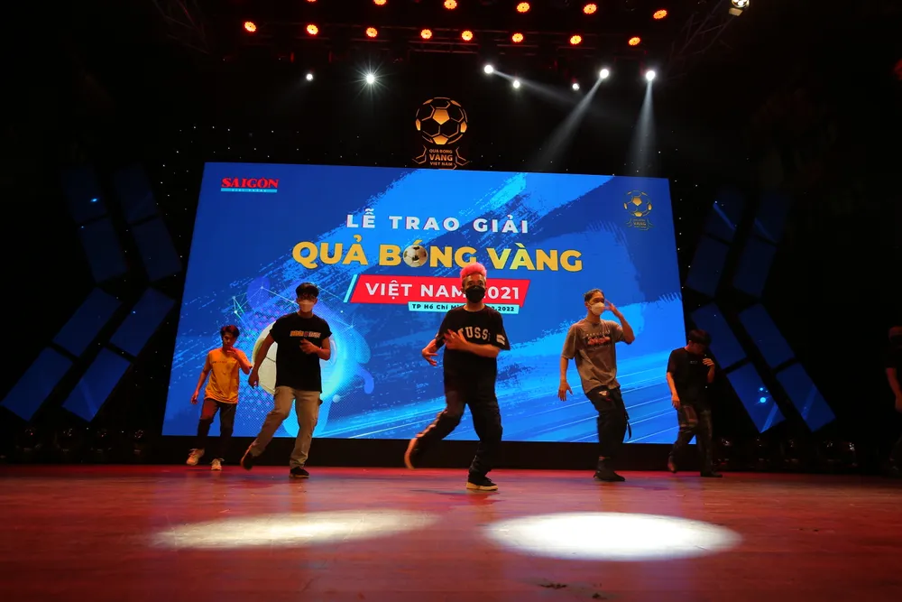 ‘Nóng’ cùng lễ trao giải Quả bóng vàng Việt Nam 2021 trước giờ G ảnh 3