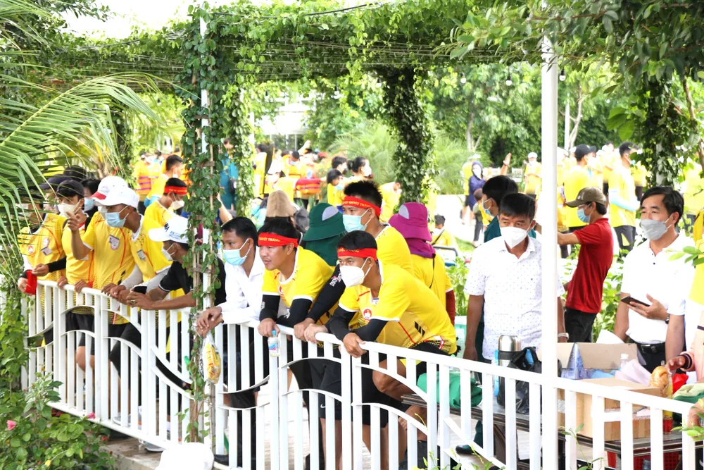 Sôi nổi giải Đua thuyền truyền thống TPHCM năm 2022 ảnh 3