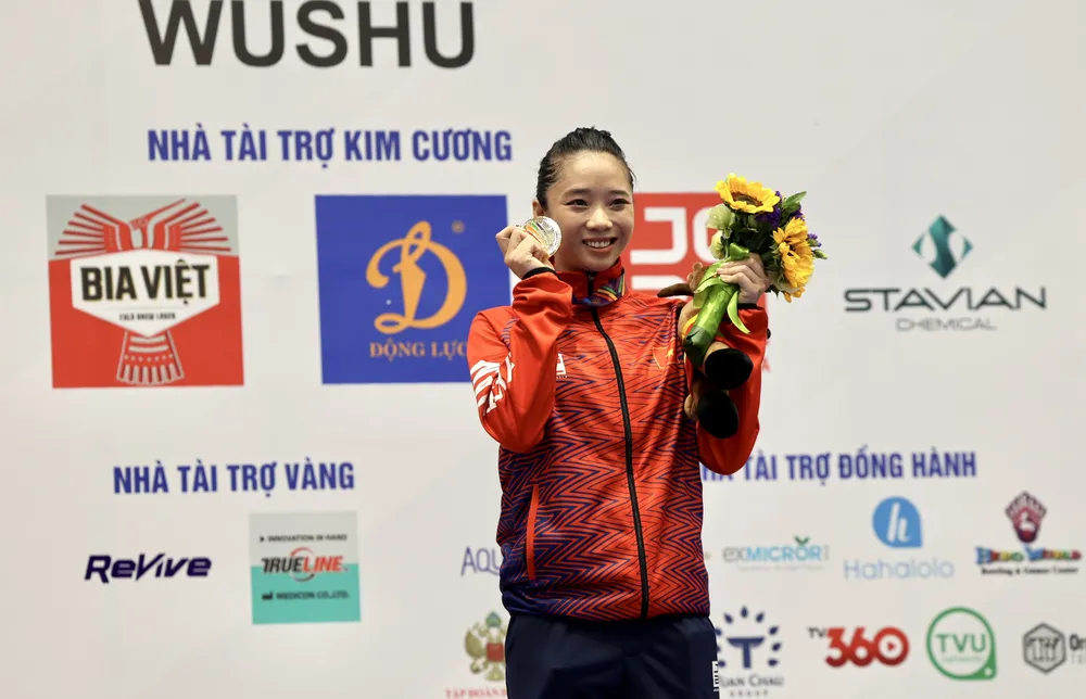 Dương Thúy Vi tái xuất và giành HCV ở SEA Games 31 cho đội tuyển wushu Việt Nam. Ảnh: DŨNG PHƯƠNG