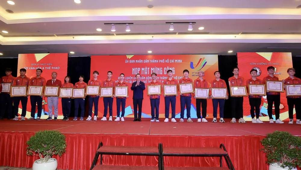 TPHCM mừng công đoàn thể thao tham dự SEA Games 31 ảnh 6