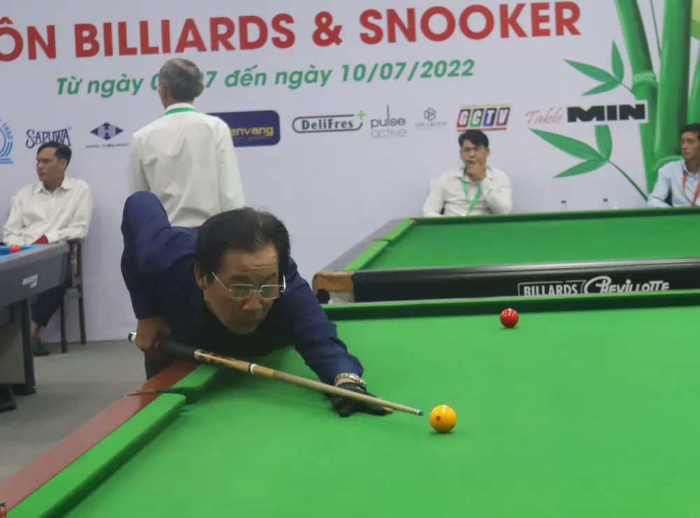 Môn billiards và snooker Đại hội TDTT TPHCM có 154 tay cơ đến từ 12 đơn vị quận, huyện tranh tài. Ảnh: NGUYỄN ANH