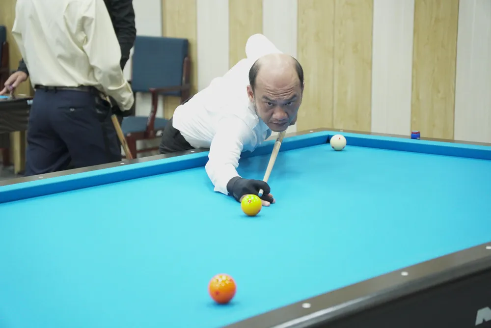 Trần Quyết Chiến thi đấu thăng hoa tại giải carom 3 băng cúp HBSF ảnh 1