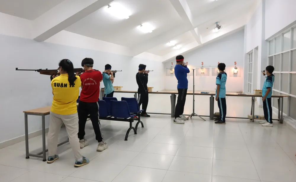 Góp phần phát triển phong trào bắn súng TPHCM ảnh 1