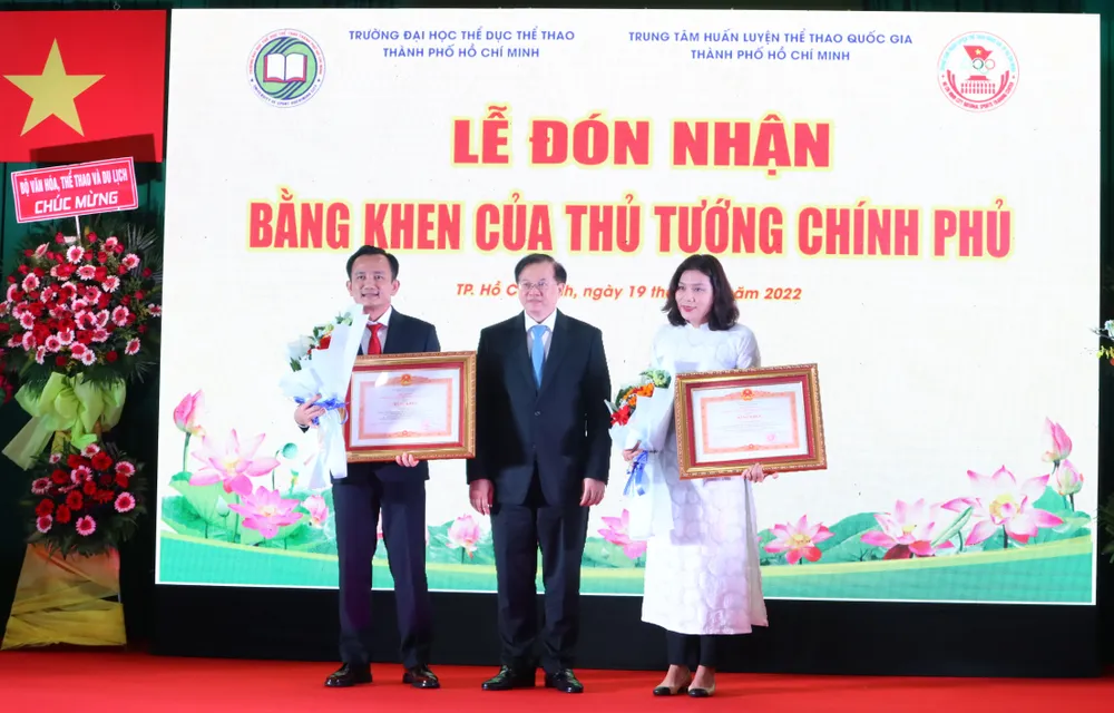 Trường Đại học TDTT TPHCM và Trung tâm HLTTQG TPHCM kỷ niệm 40 năm Ngày Nhà giáo Việt Nam  ảnh 2