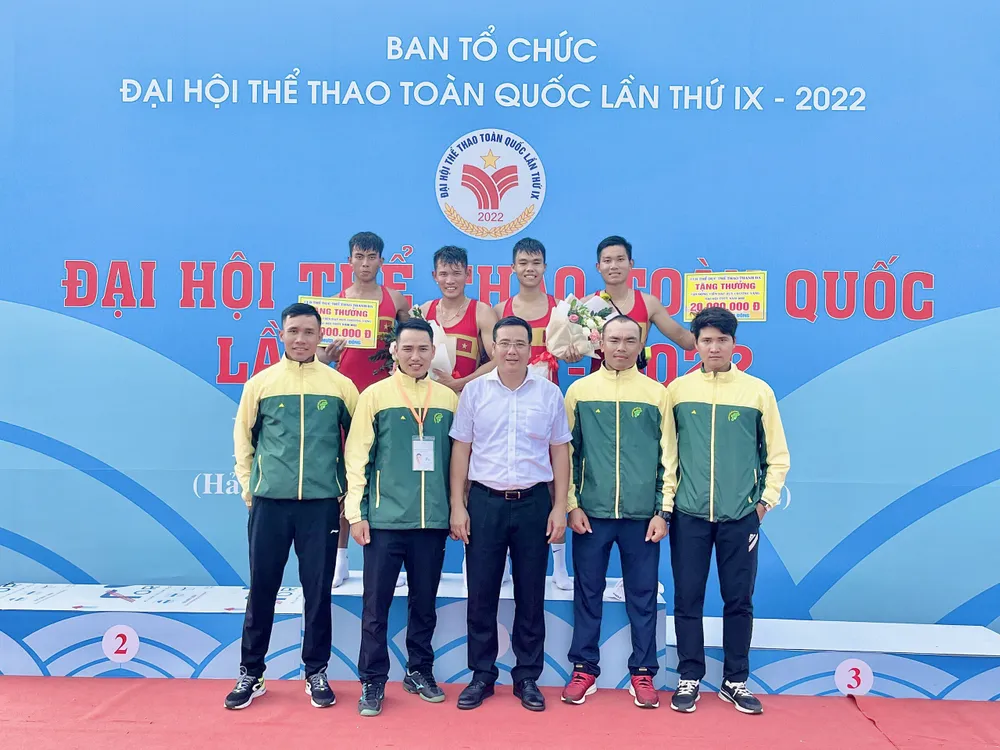 Đại hội Thể thao toàn quốc 2022: Rowing TPHCM giành ngôi nhất toàn đoàn ảnh 1