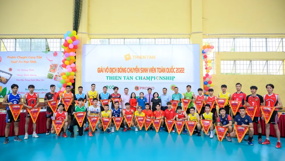 32 đội tuyển tranh tài tại giải bóng chuyền sinh viên toàn quốc