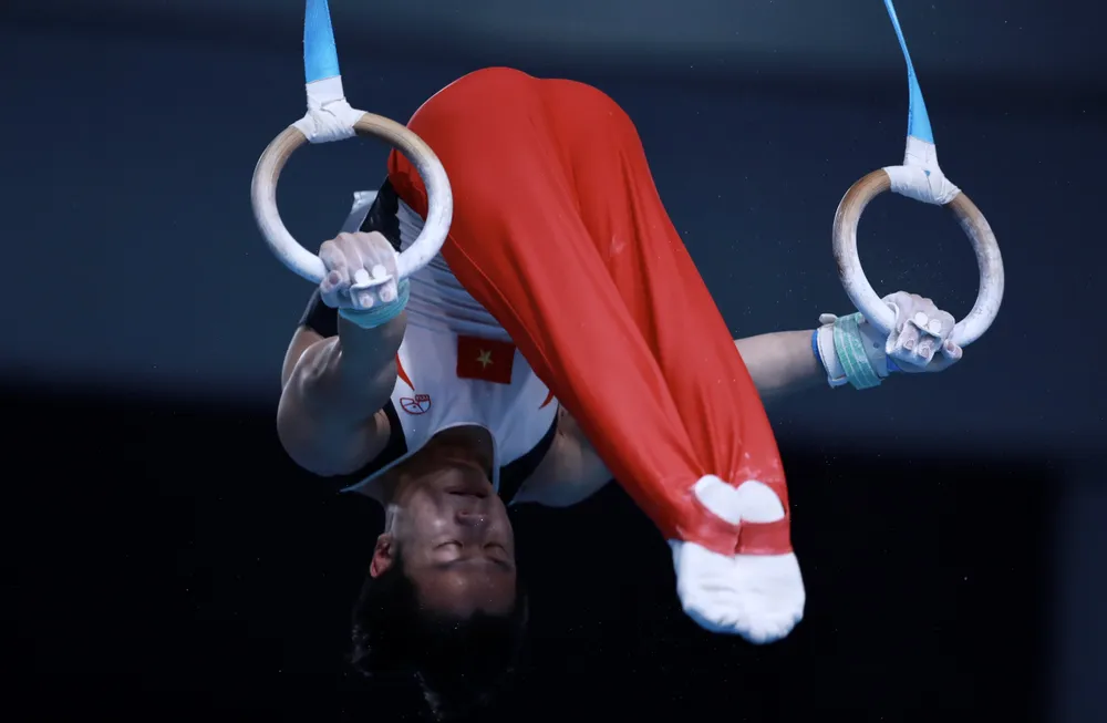 Nguyễn Văn Khánh Phong tạo tiếng vang với tấm HCV nội dung vòng treo tại SEA Games 32. Ảnh: DŨNG PHƯƠNG