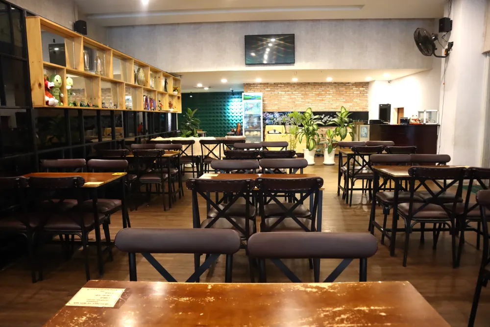 Cơ sở 3 bis Phan Văn Đạt (quận 1) được sử dụng để hoạt động dịch vụ, kinh doanh nhà hàng...Ảnh: THANH TÙNG