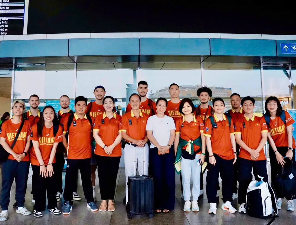 Sáng 25-3, đội bóng rổ Việt Nam đã lên đường sang Singapore dự giải