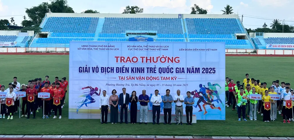 Quang cảnh lễ khai mạc