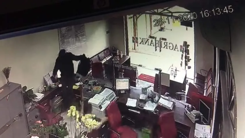 Truy bắt kẻ cướp ngân hàng ở Đồng Nai ảnh 1