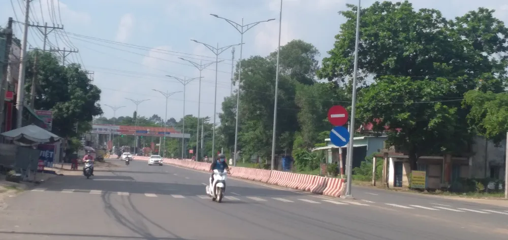 Bình Phước lập 3 chốt kiểm soát giao thông phòng chống dịch Covid-19 ảnh 2