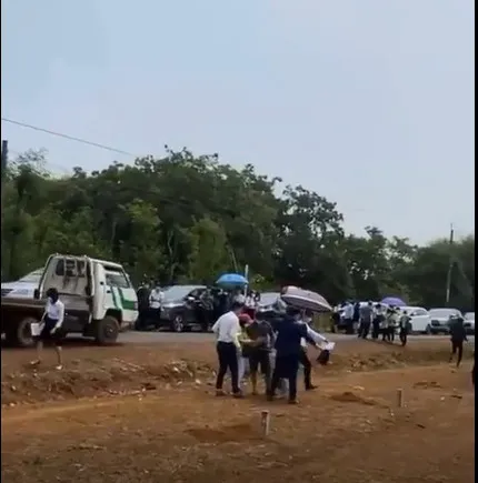 Bình Phước: Xử lý nghiêm công ty dựng rạp bán đất nền trái phép ảnh 1